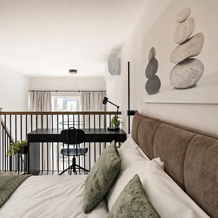 Loft 61 With Free Parking Lejlighed *